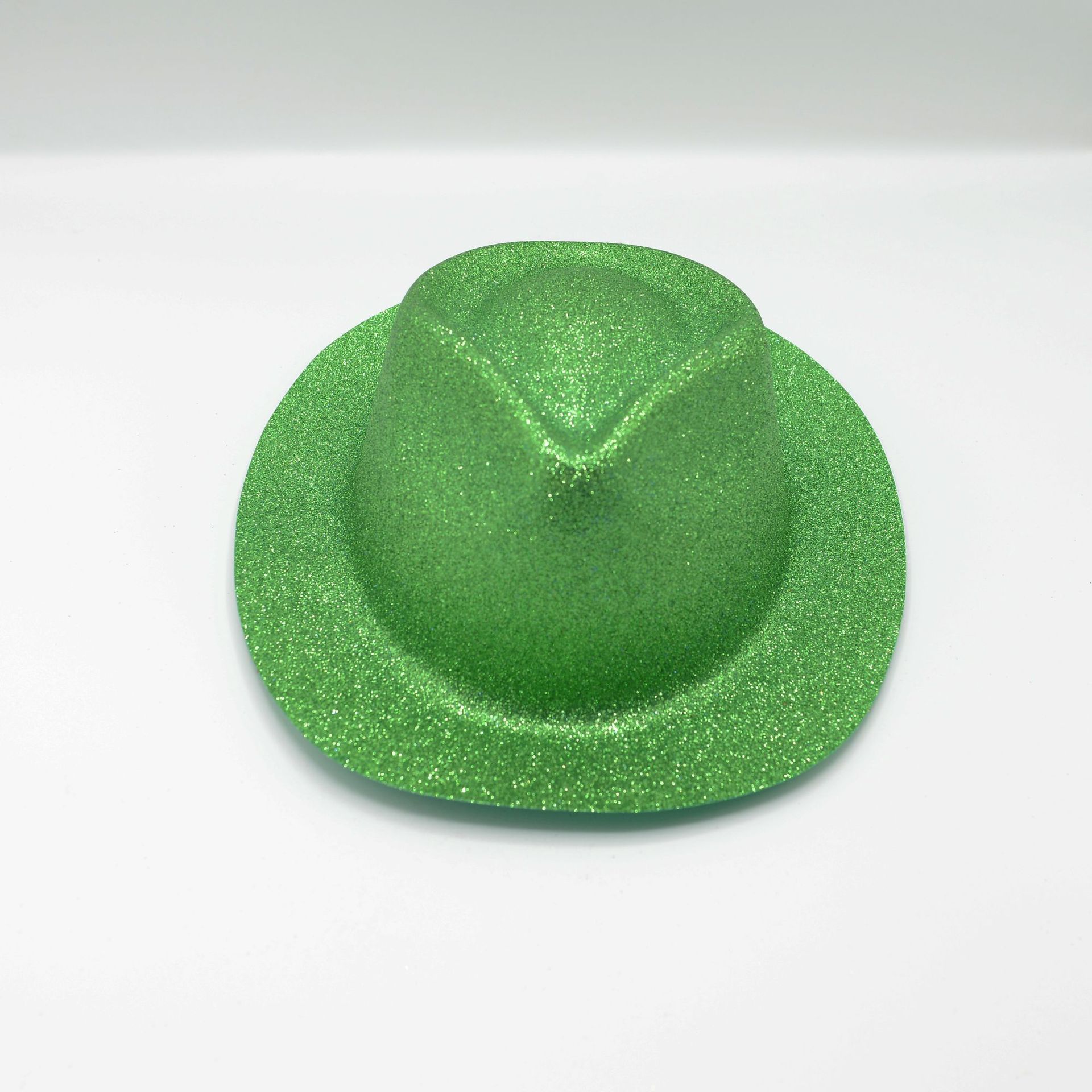 Ventas transfronterizas de festivales de vestir sombreros de espectáculo de props de fiesta sombreros de baile de PVC polvo de oro pequeño vaquero gran gorro