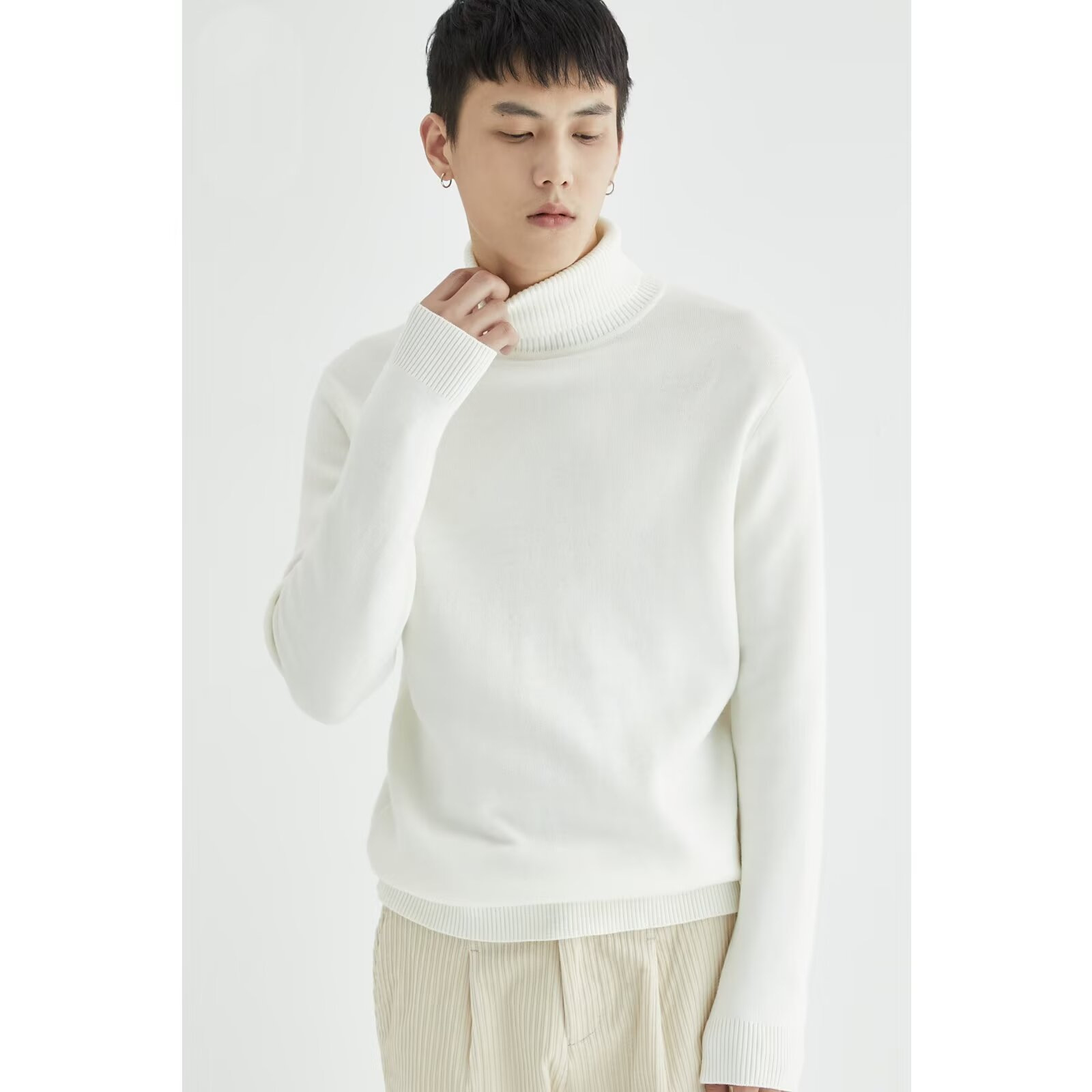 Men's Turtleneck Pure Sweater Men's Winter Thick Sweater Men's Casual High-End Pullover Sweater