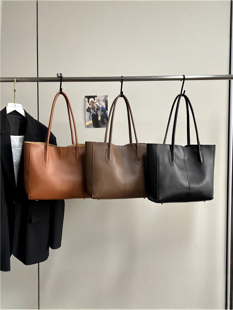 Bolso de venta caliente para mujeres 2026 nuevo bolso retrógrado para mujeres de gran capacidad de viaje bolso de hombro bolso de moda versátil image 5