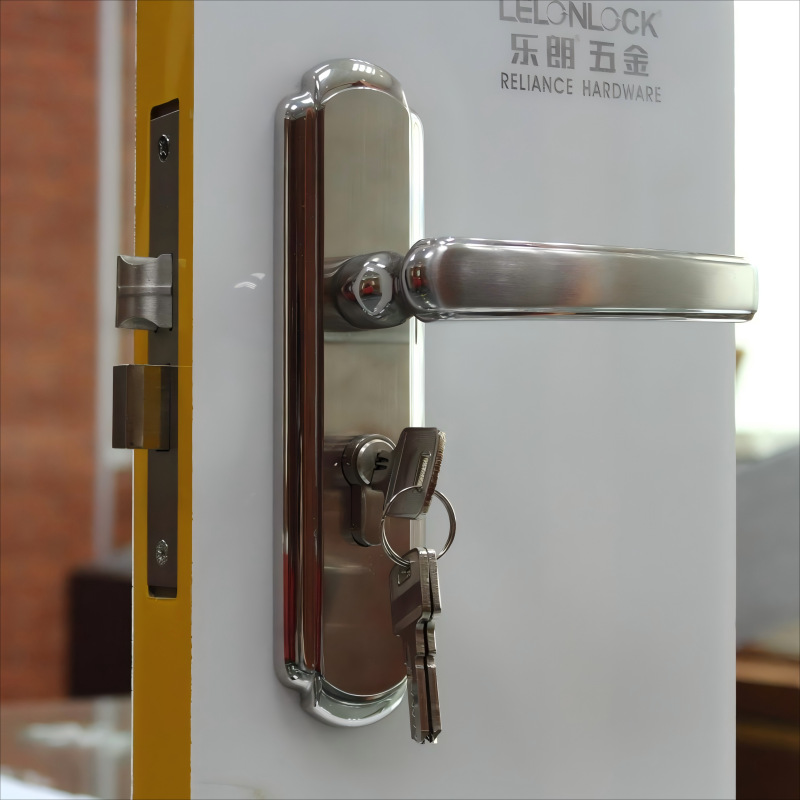 Personalizado 304 acero inoxidable estampado bloqueo de panel cerradura de puerta de núcleo falso cerradura de panel mecánico cerradura de puerta de madera interior universal
