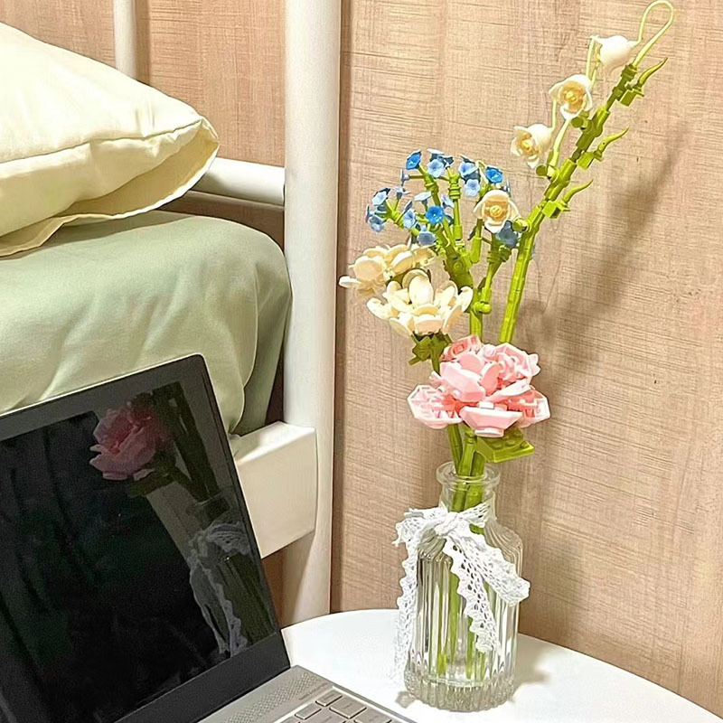 クロスボーダー佳奇積み木花diyはバラの永生花を組み合わせて彼女に祝日のプレゼントシリーズの花束のデスクトップを送ります。|undefined