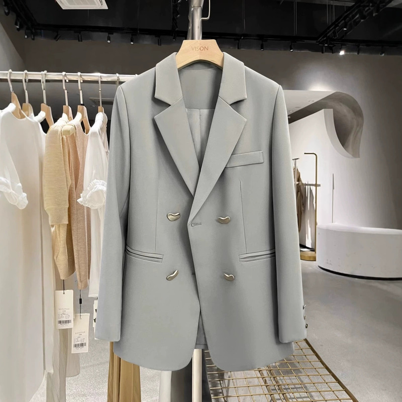 【In-stock and ready to ship】Plus-size women's slimming blazer for curvy ladies, Hepburn-style double-breasted small suit 8052 【In-stock and ready to ship】Plus-size women's slimming blazer for curvy ladies, Hepburn-style double-breasted small suit 8052