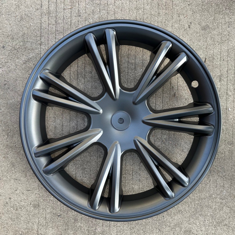 Hub Cover – Tesla Hub cover - y-19-inch-gun-gray-gray-logo-set-of-four