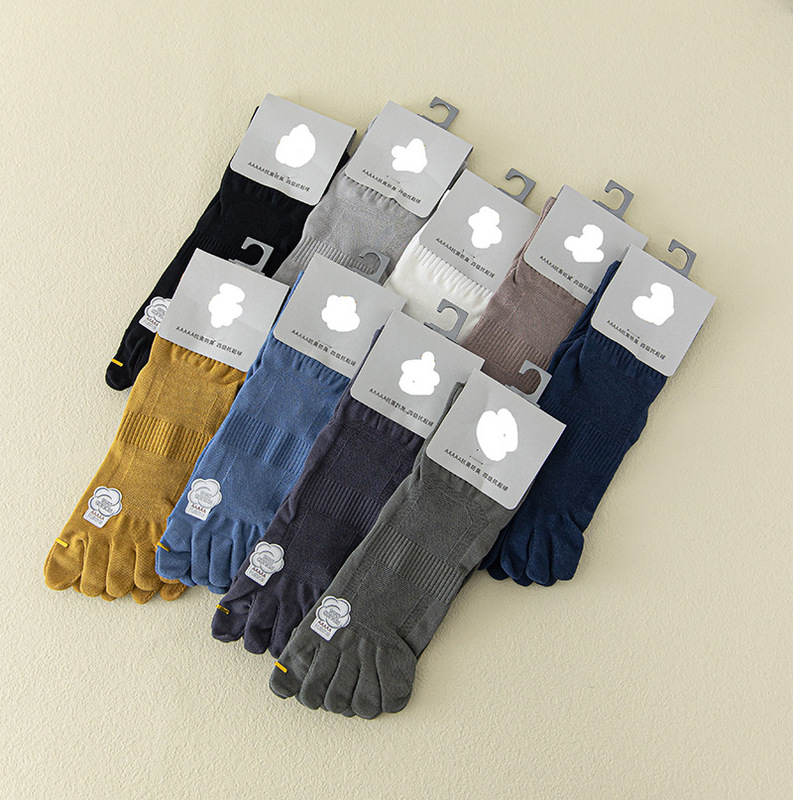 Customized New Spring and Summer Light and Breathable Men's Socks That Absorb Sweat, Antibacterial and Deodorizing, Men's Level 7 Antibacterial Source Factory Customization