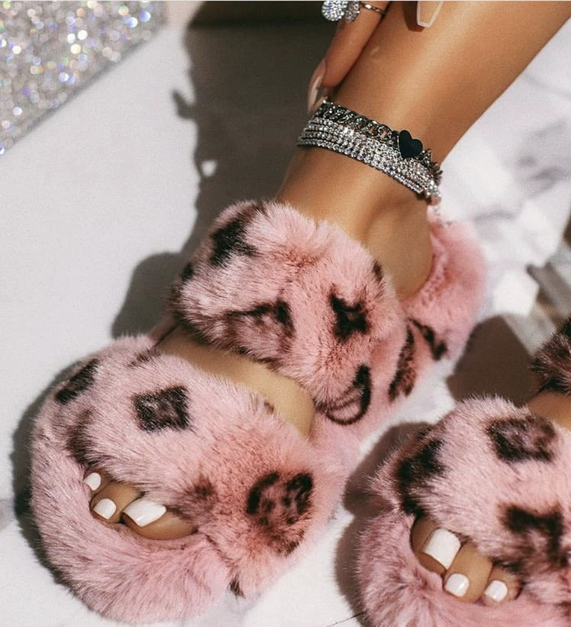 Внешняя торговля плюс размер каблук пушистые тапочки 21 новый круглый голова толстое дно утолщенный маленький мех кролика теплые и удобные хлопковые тапочки для женщин