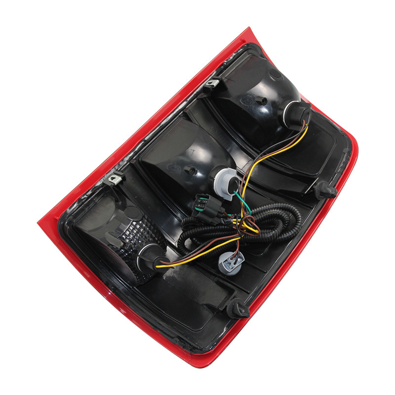 Aplicable a GMC 2007 - 2013 Sierra1500 lámpara trasera original de borde rojo ensamblaje halógeno