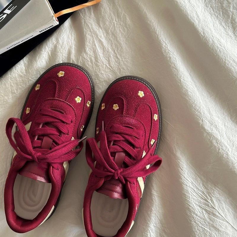 Zapatos de entrenamiento para mujeres 2026 nuevos zapatos blancos cómodos con suela plana zapatos casuales Agan zapatos de verano malla transpirable