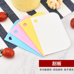 Set of 3 Flour Scrapers, Plastic Noodle Cutter Set, Food-Grade Flour Scraper for Rice Noodle Cake Pancake