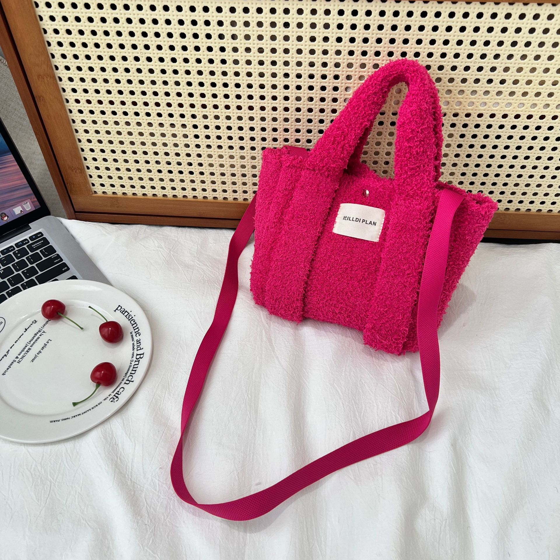 Femmes Moyen Toutes Les Saisons Polyester Couleur Unie Style Classique Carré Boucle Magnétique Sac À Main display picture 10