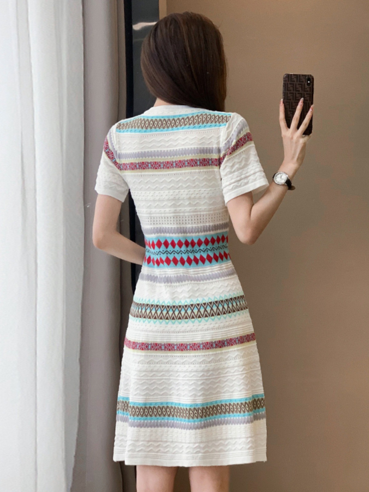 Váy dệt kim ngắn tay phong cách nữ thần sang trọng — màu xanh