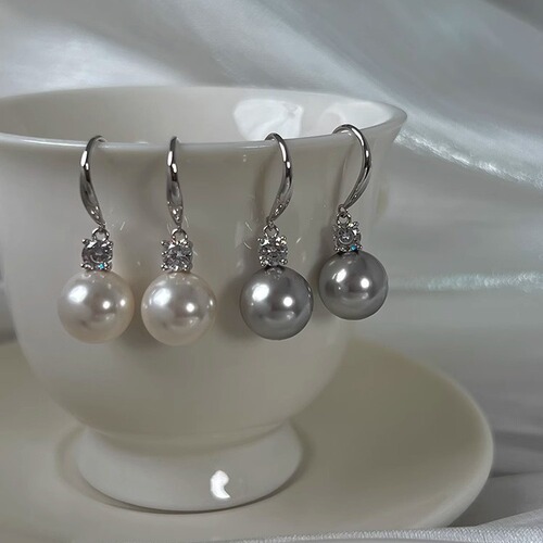 Fangtangjia classic zirconium diamond Austrian Shijia pearl ear hooks high-end light luxury earrings