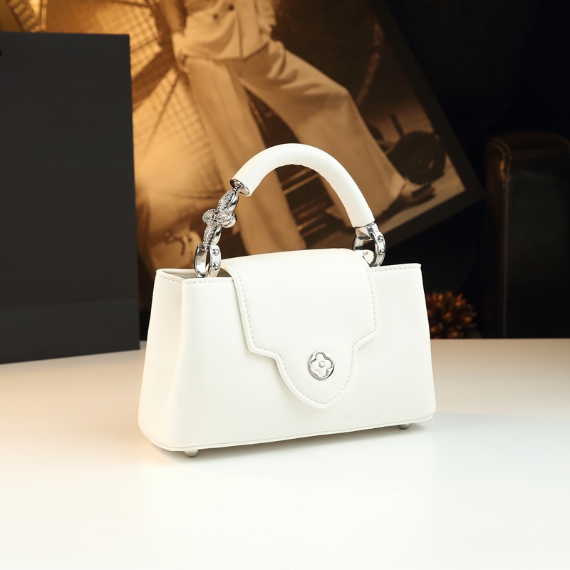 Bolso de mano de alta calidad 2024, nuevo exquisito bolso de cuero de moda simple bolso de mujer de cuero de estilo famoso bolso de hombro