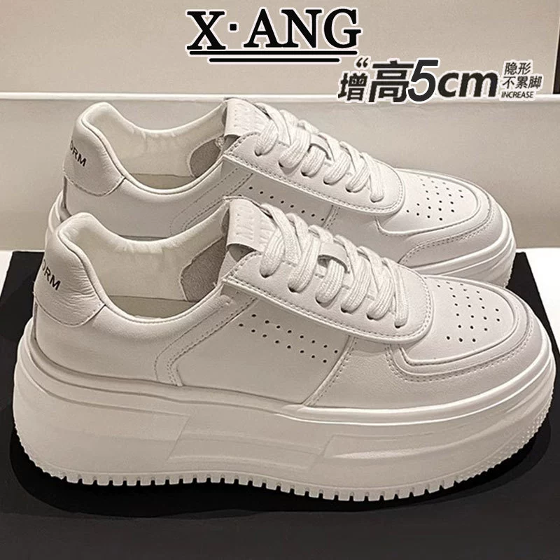 Кожаные маленькие белые туфли для детей в начале весны 2025 года