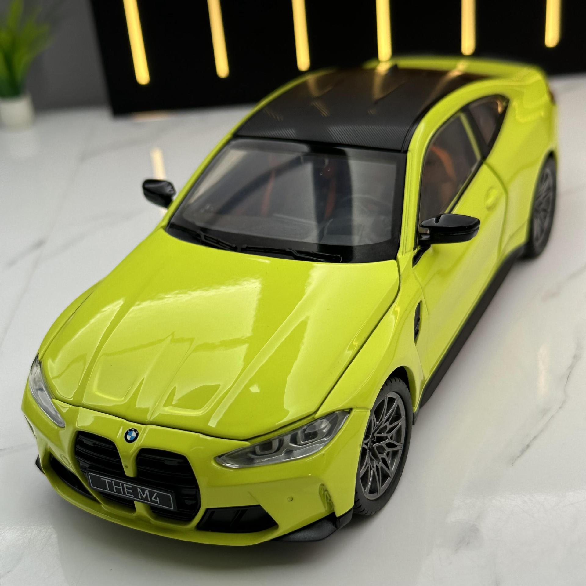Modelo de coche de aleación caipo 1:23 BMW M4 coche deportivo con sonido y luz deslizante coche de juguete modelo de música colección de decoración