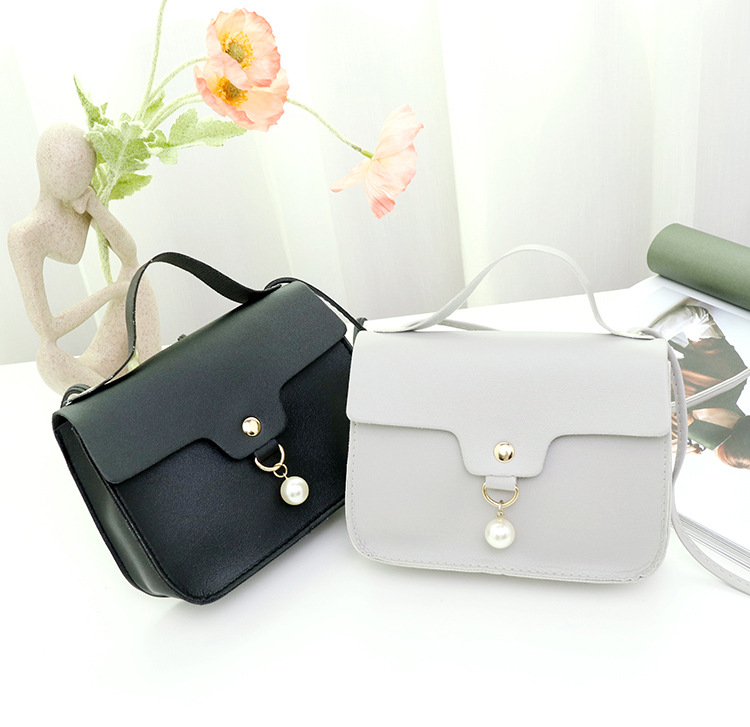 92g Weight Flip Cover Closure Type Single Shoulder Strap Strap Type Handbag Bags Type Daily Occasion Pu Leather Material Waterproof Function Women's Backpack Backpack Solid Color Pattern All Seasons Season Women'S Gender Lock clasp Design Fashion Style Square Shape Sewing Craft Small Size Women's Small All Seasons Pu Leather Fashion Handbag 5