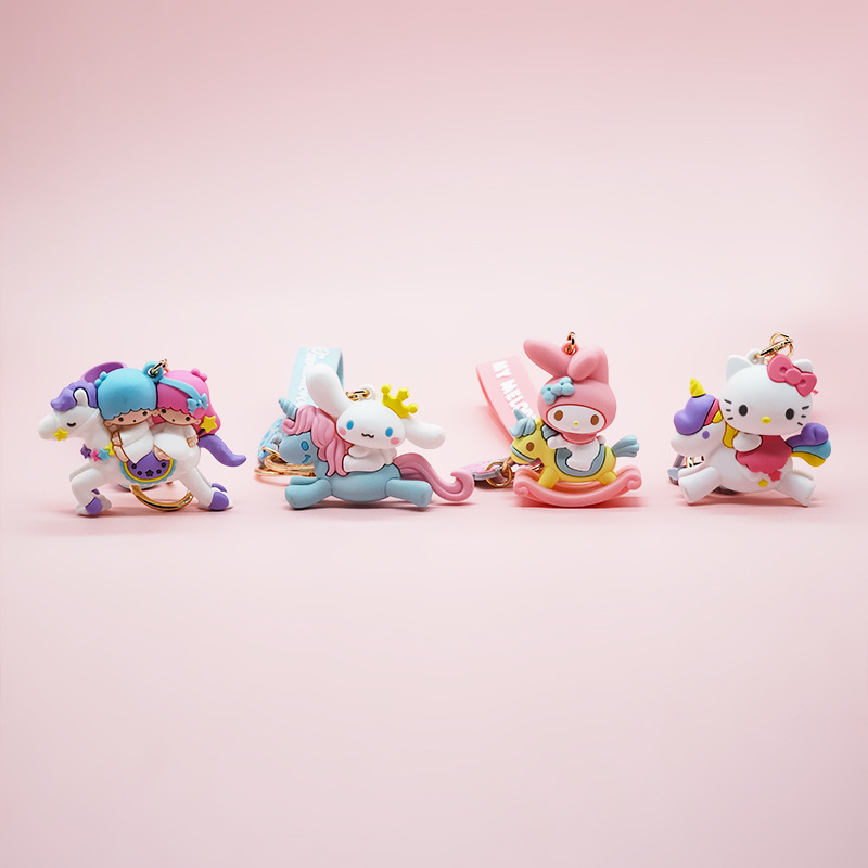 正版授权三丽鸥卡通钥匙扣 可爱女生背包挂件立体卡通汽车钥匙链