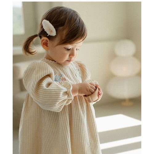 Girls Dress Spring 2024 Spring New Children's Spring Style Little Girl Corduroy Embroidered Long Sleeve Princess Dress