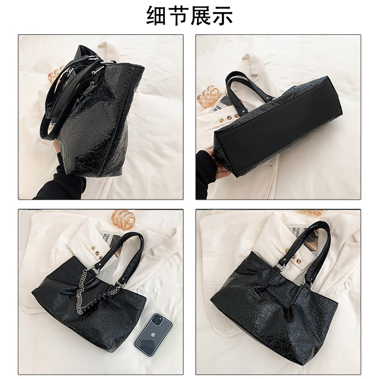 Large-capacity Bags Women's Bags Autumn 2021 New Korean Underarm Tote Bag Wholesale display picture 12