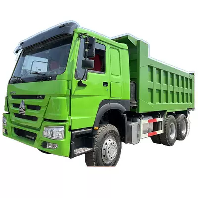Eight Dump, Yük maşınları