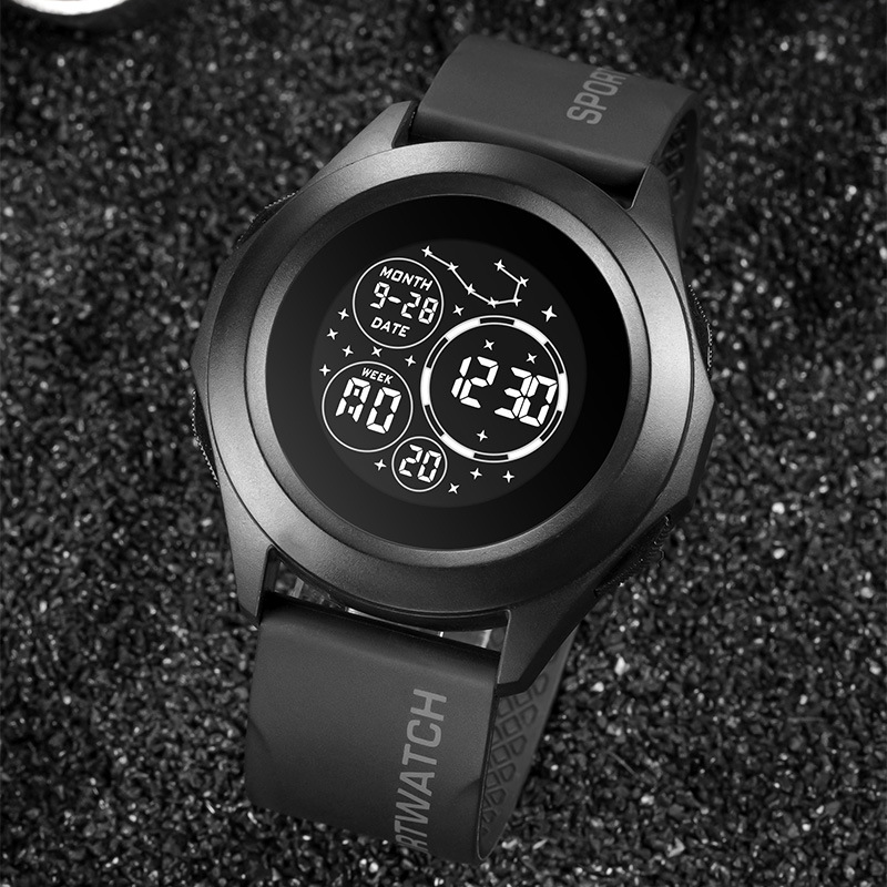 Nuevo estudiante al aire libre escalada reloj electrónico multifuncional alarma deportiva para hombres reloj electrónico de luz nocturna en stock