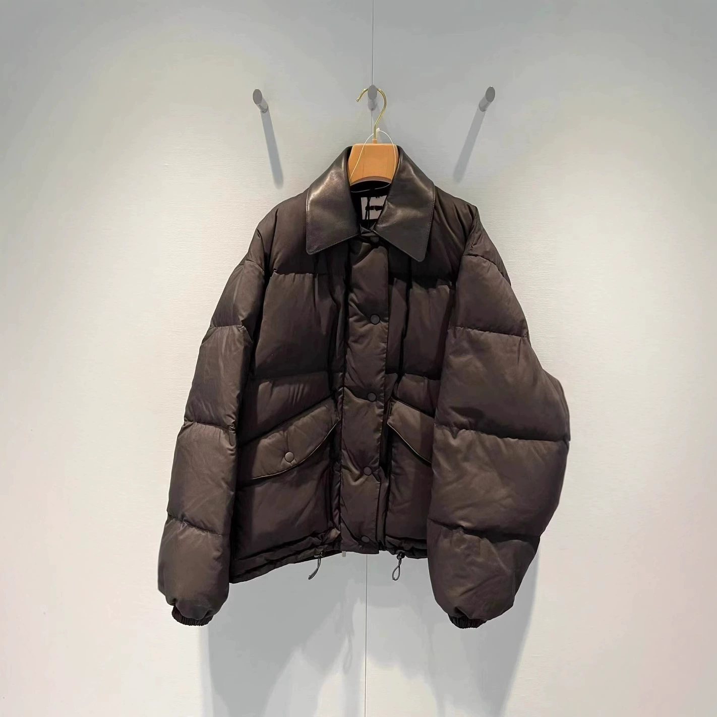 Сухой журавль осень-зима ретро модный пуу кожаный воротник модный воздух чувство хлопчатобумажная одежда свободный комфорт теплая куртка женская куртка