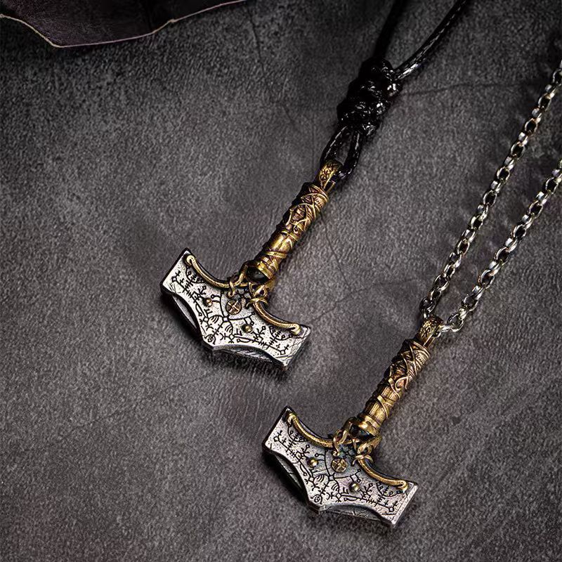 Hot-Selling Retro God of War Series Men's Necklace Pendant Fashion Trendy Versatile Necklace Accessories Wholesale