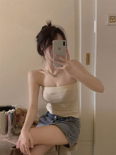 Summer new sexy hottie wears short chic slim elastic tube top inner top strapless vest for women