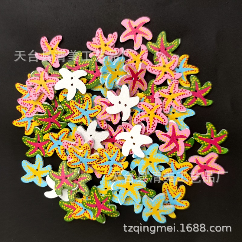 Fondo blanco animal Mar estrella de madera botón marino animal mar botón mezclado 100 piezas un paquete
