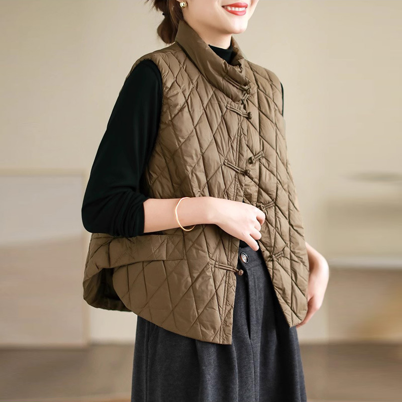 Vest with down