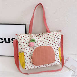 帆布草莓单肩包女2024新款拼色撞色斜挎包女可爱休闲通勤包购物袋