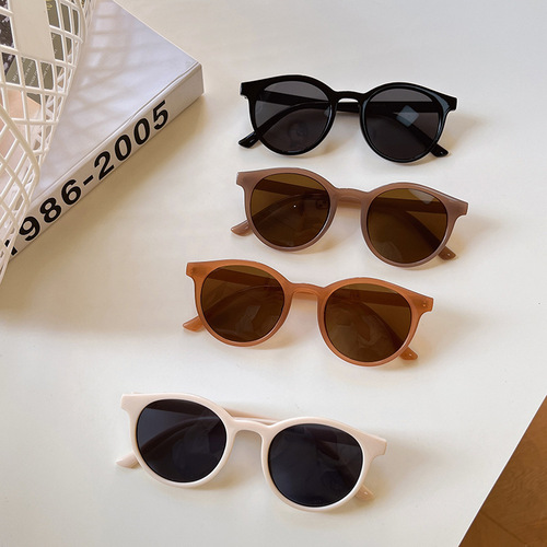  New Retro Sunglasses Fashion Trendy Small Round Frame Sunglasses Milk Brown Driving Sunglasses