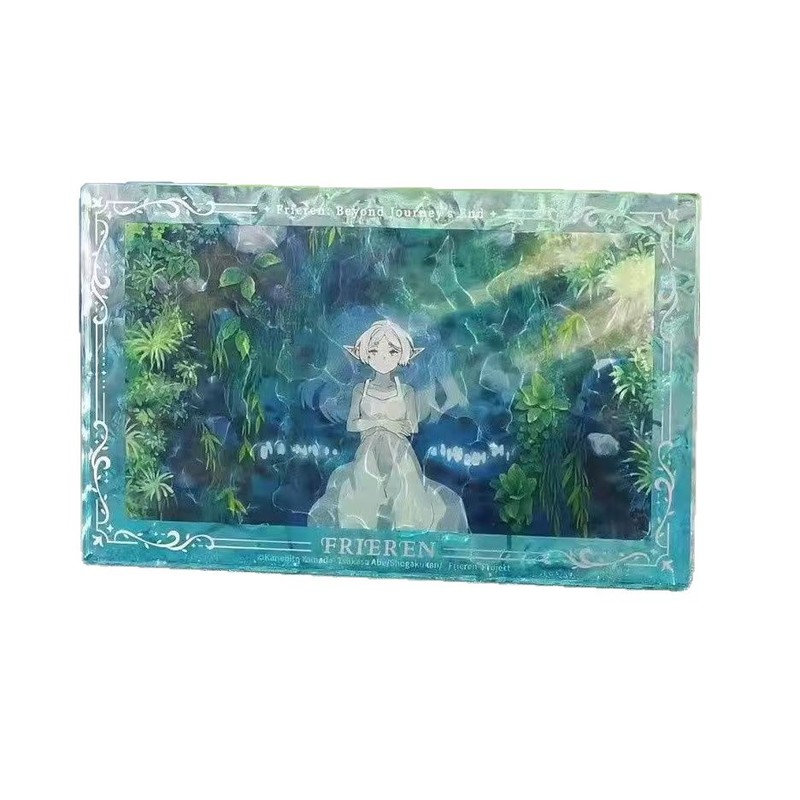 日谷が葬った芙莉蓮の周辺の自作の美しい湖のほとりの水の波紋のアクリルれんがの創意の置物は友達に送ります。|undefined