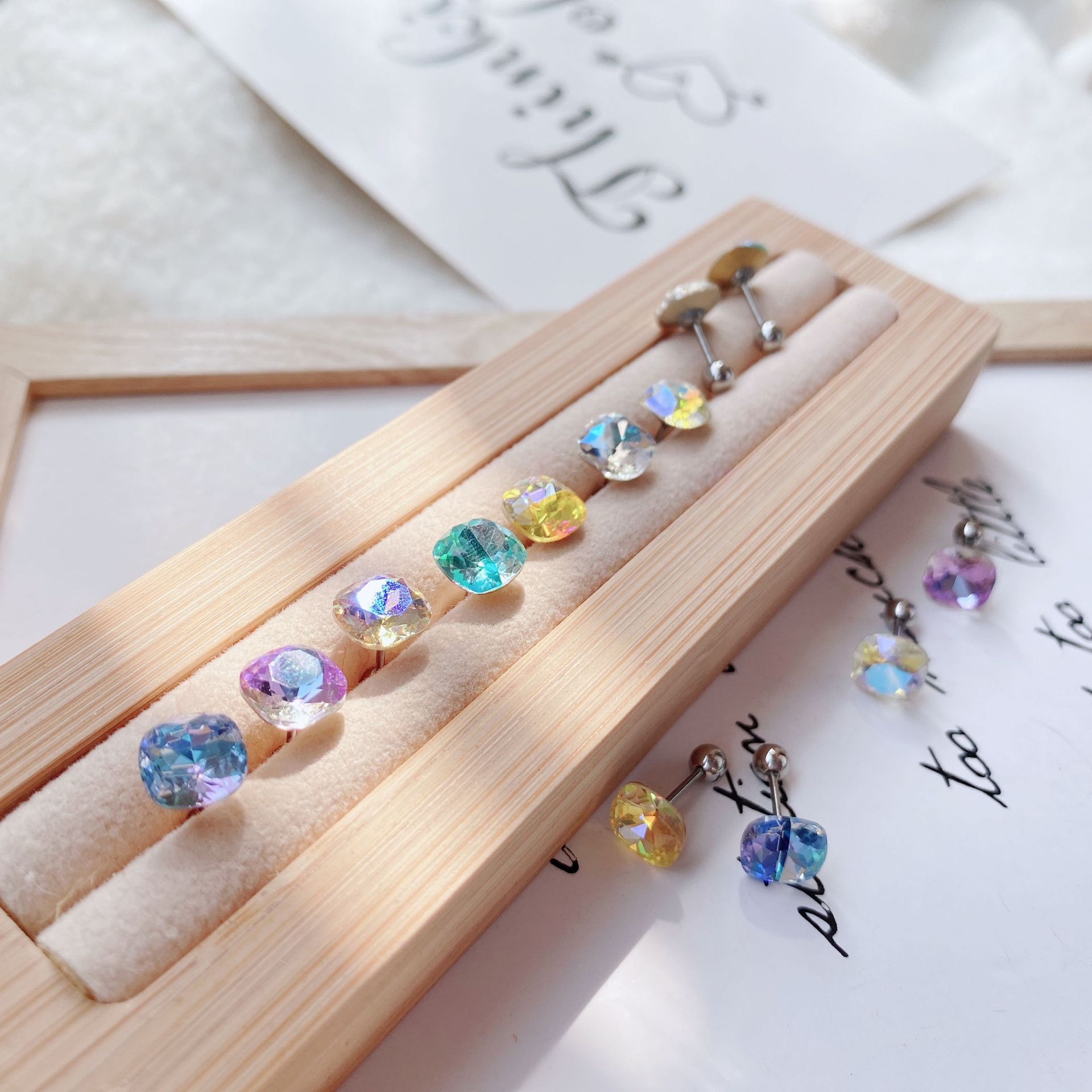 Simple Style Square Alloy Rhinestones Women's Ear Studs 1 Piece display picture 1