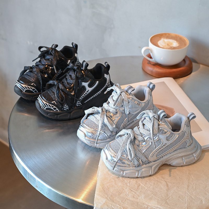 Baskets en maille respirante pour filles et garçons, chaussures de course décontractées et confortables pour enfants_voghion.com