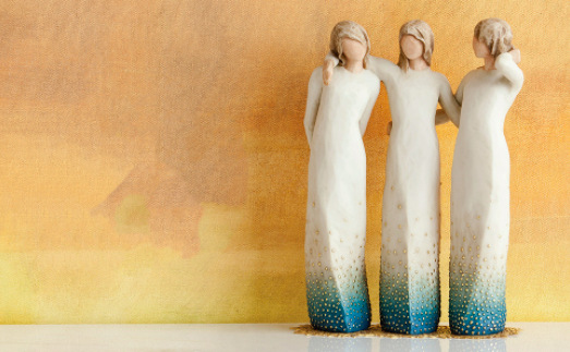 Three Women Resin Home Fashion Creative Decorative Ornaments display picture 5