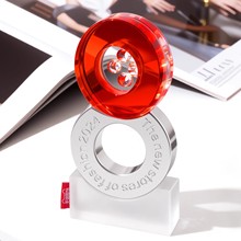 2025新款奖杯创意亚克力优秀员工高档比赛颁奖高级感荣誉奖牌座