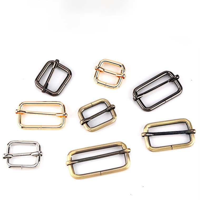 Suministro de varios tipos de especificaciones de hebilla de metal hebilla de hierro hebilla de hierro hebilla de tres engranajes hebilla de metal japonesa bolsa de ropa infantil