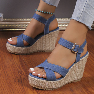 Cross-border wedge heel large size women's sandals 2023 Summer new European and American fashion platform cake heel straw high heel sandals