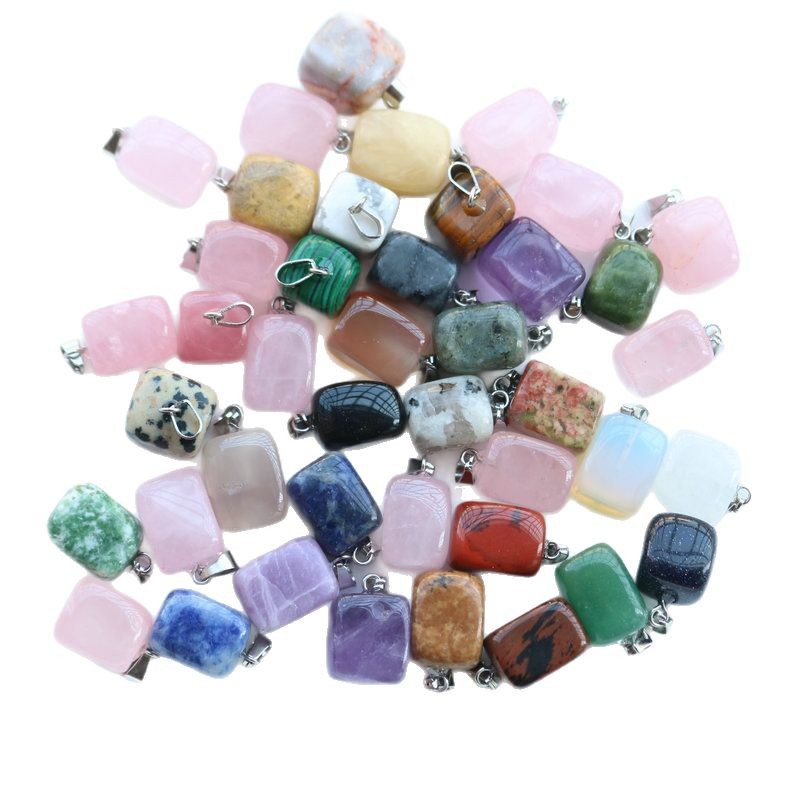 Colgante de cristal natural pequeño cuadrado rosa verde dongling ágata rojo colgante irregular pendientes collar accesorios diy