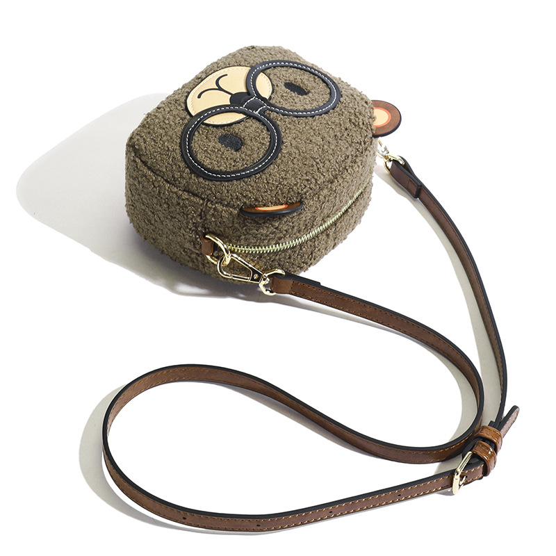 2024 새로운 귀여운 선글라스 봉제 곰 패션 트렌드 올 매치 어깨 크로스 바디 백
