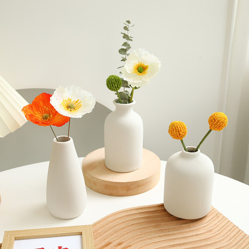 Nordic simple frosted ceramic vase small rough ceramic round bottle Japanese creative home furnishings retro pastoral crafts