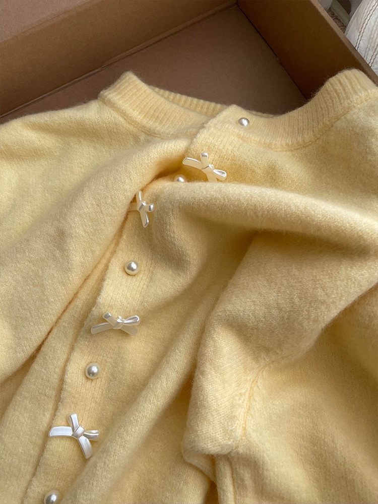 Highly Recommended! Goose Yellow Knitwear Knitwear for Women Autum 2025 New Long-Sleeved Cardigan Top