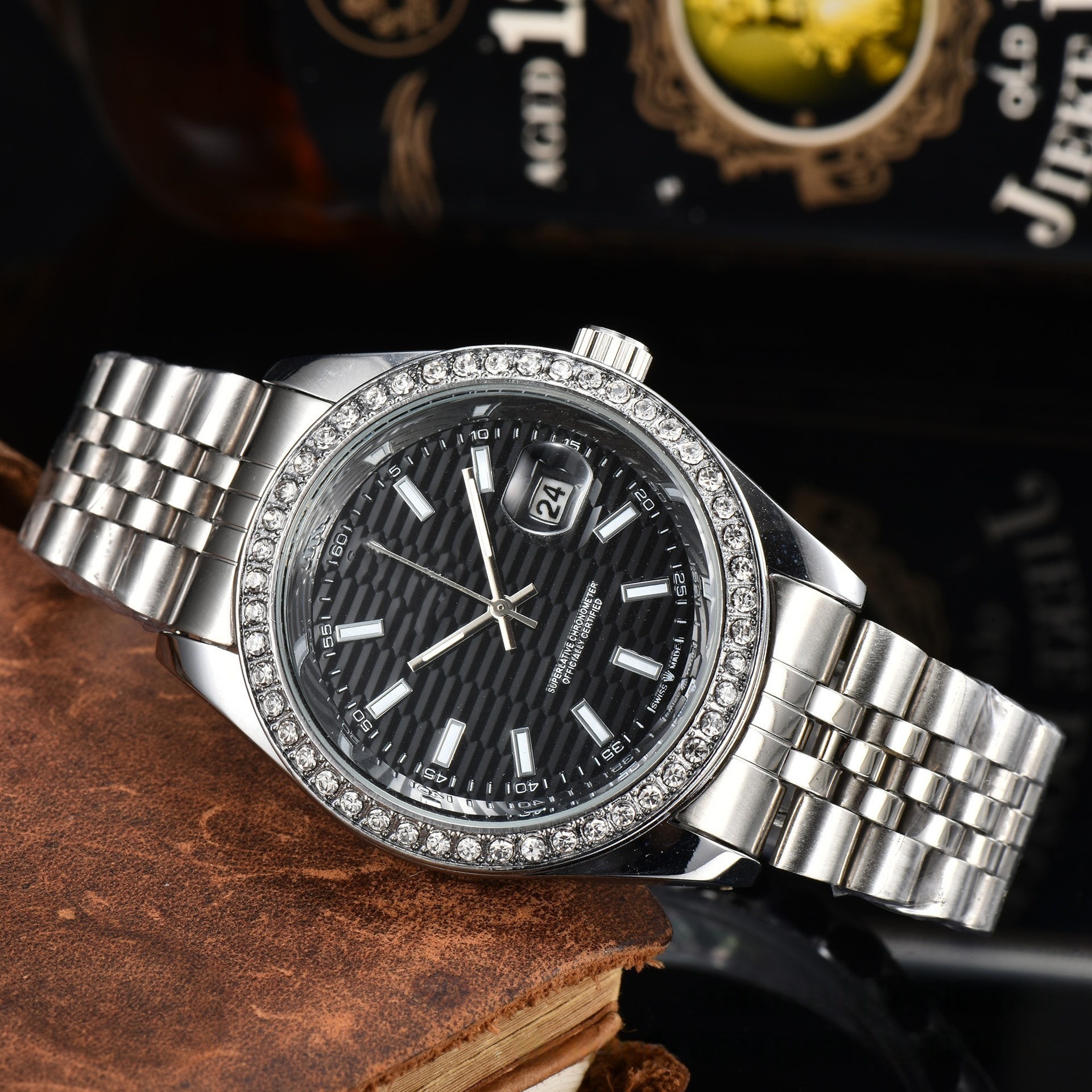 Cross-Border Hot-Selling Foreign Trade Luxury Luxury Watches with Diamonds, Diamond Cases with Five Beads, Both Men and Women Can Wear Them Directly from the Manufacturer