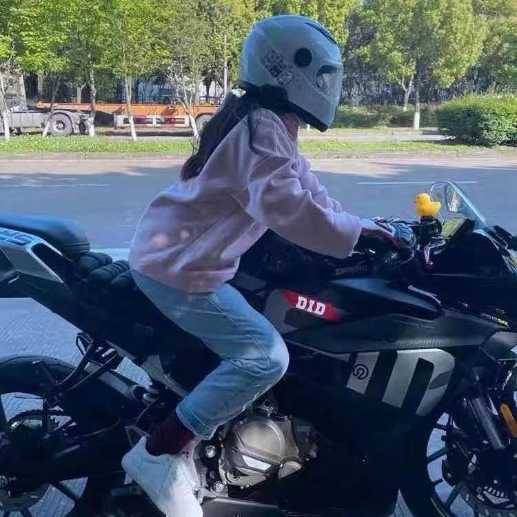 Thickened Motorcycle Scooter Cushion Breathable Soft Shock-absorbing Cushion Rider Electric Car Rain-proof Sunscreen Cushion