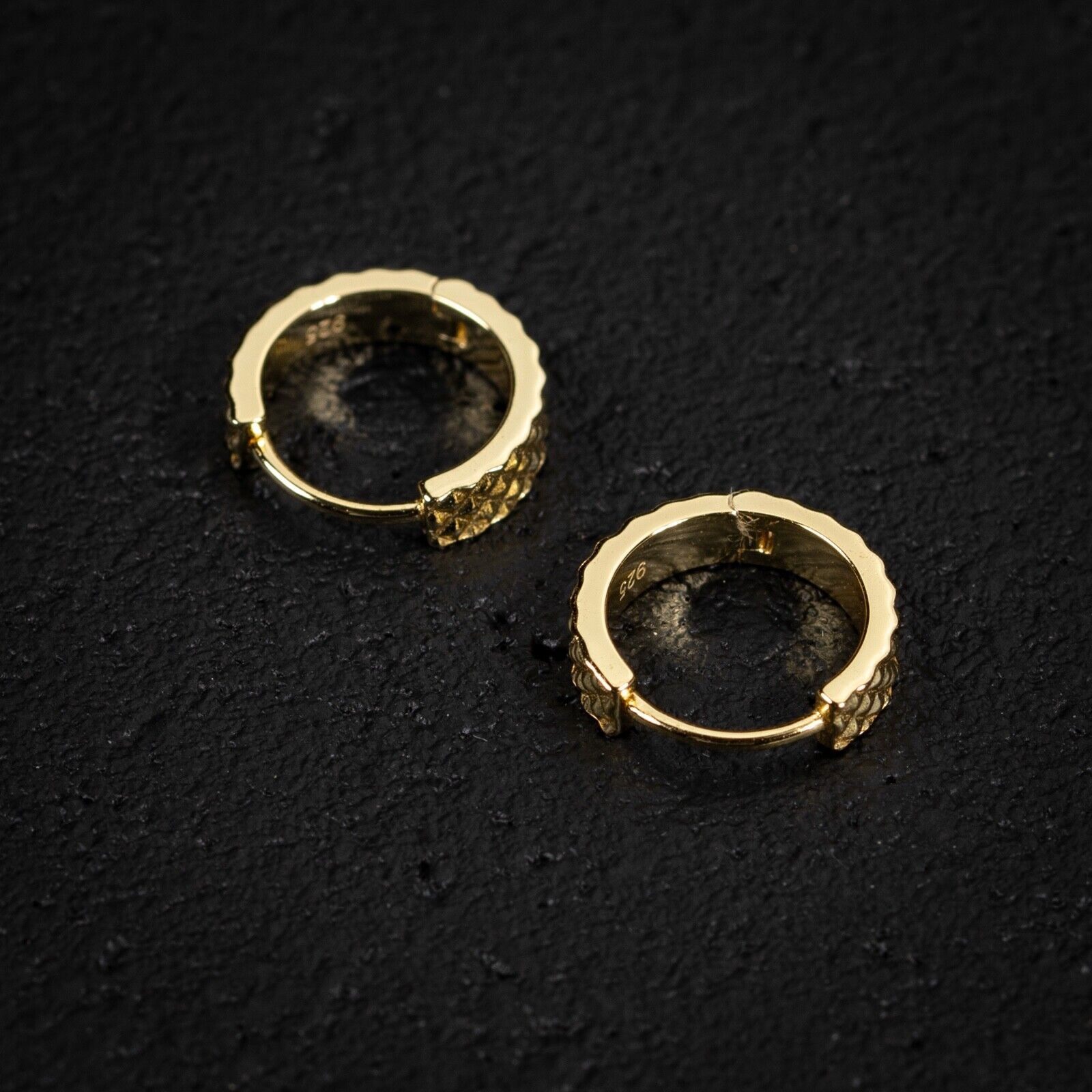 Nuovi orecchini classici rotondi in stile business, gioielli alla moda da strada personalizzati per uomo alla moda_voghion.com