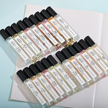 ε�{��س־������º��峿���D�����yС����Ů�[����ˮ�S�����l