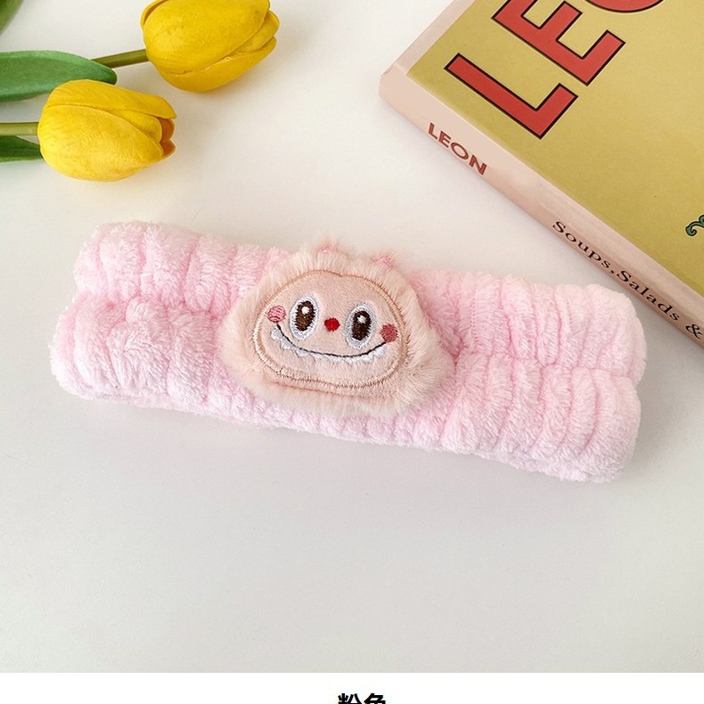 Nuevos dibujos animados tela de tela correa de pelo al por mayor extraña peluche lavado facial maquillaje de tela de tela de tela de banda de mariposa final de cabello de chicas