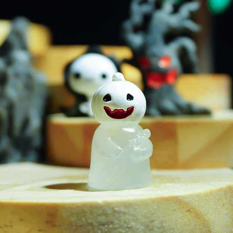 Pequeños accesorios de decoración de muñeca fantasma mini adornos de escritorio micro paisaje creativo lindo cabello luminoso Halloween