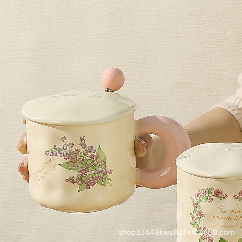 Regalo de la diosa nuevo tulipán taza de cerámica de alto valor, taza de marca, caja de regalo, taza de agua de alta calidad, regalo de mano