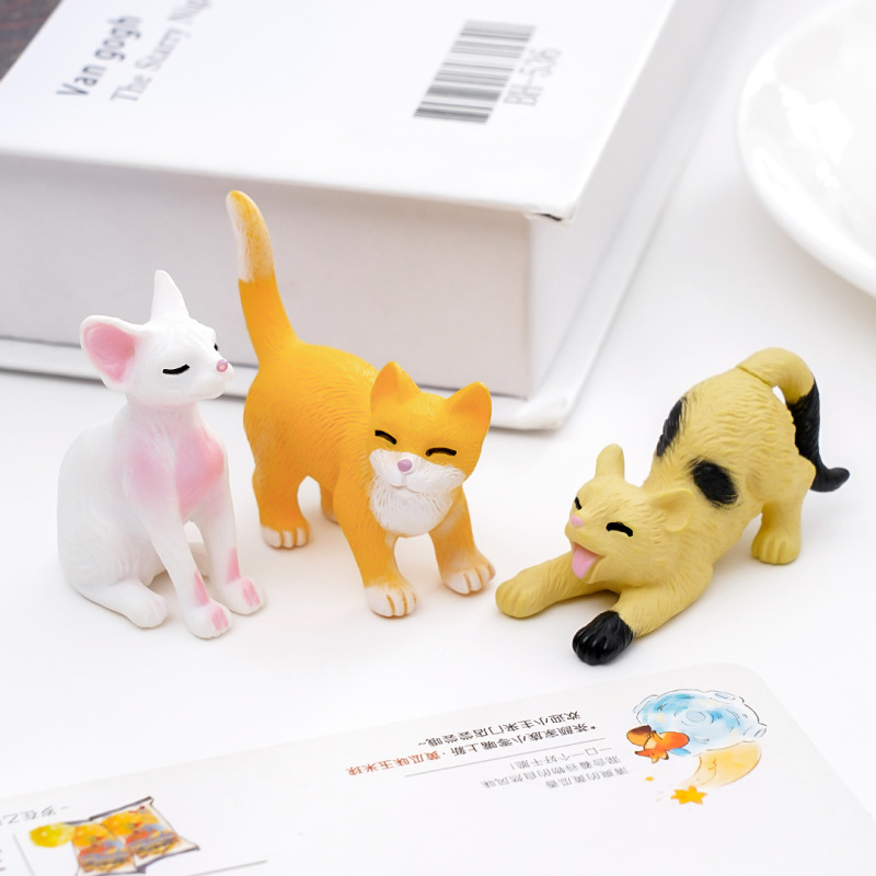 かわいいシミュレーションラグドール牛猫人形かわいい diy 装飾ブラインドバッグアクセサリー車のデスクトップ装飾品|undefined